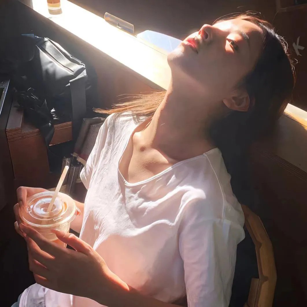 6号叩应女郎